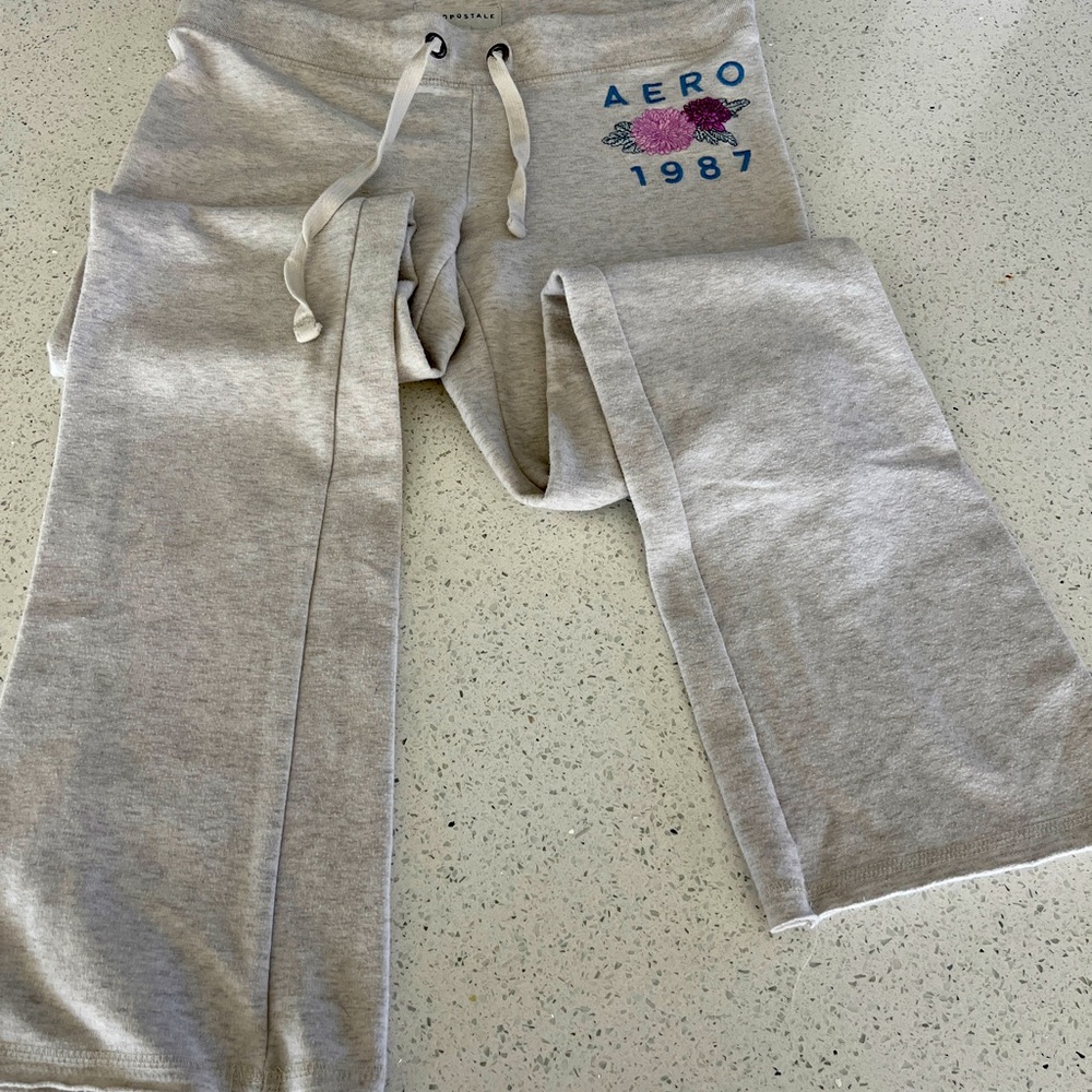 Aeropostale sweatpants